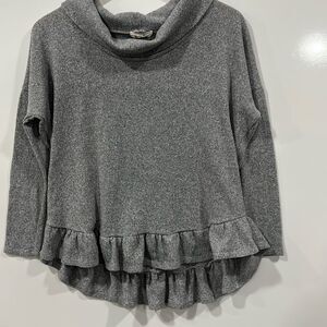 Spring Haze Ruffle Hem Cowl Neck Knit‎ Top Gray S